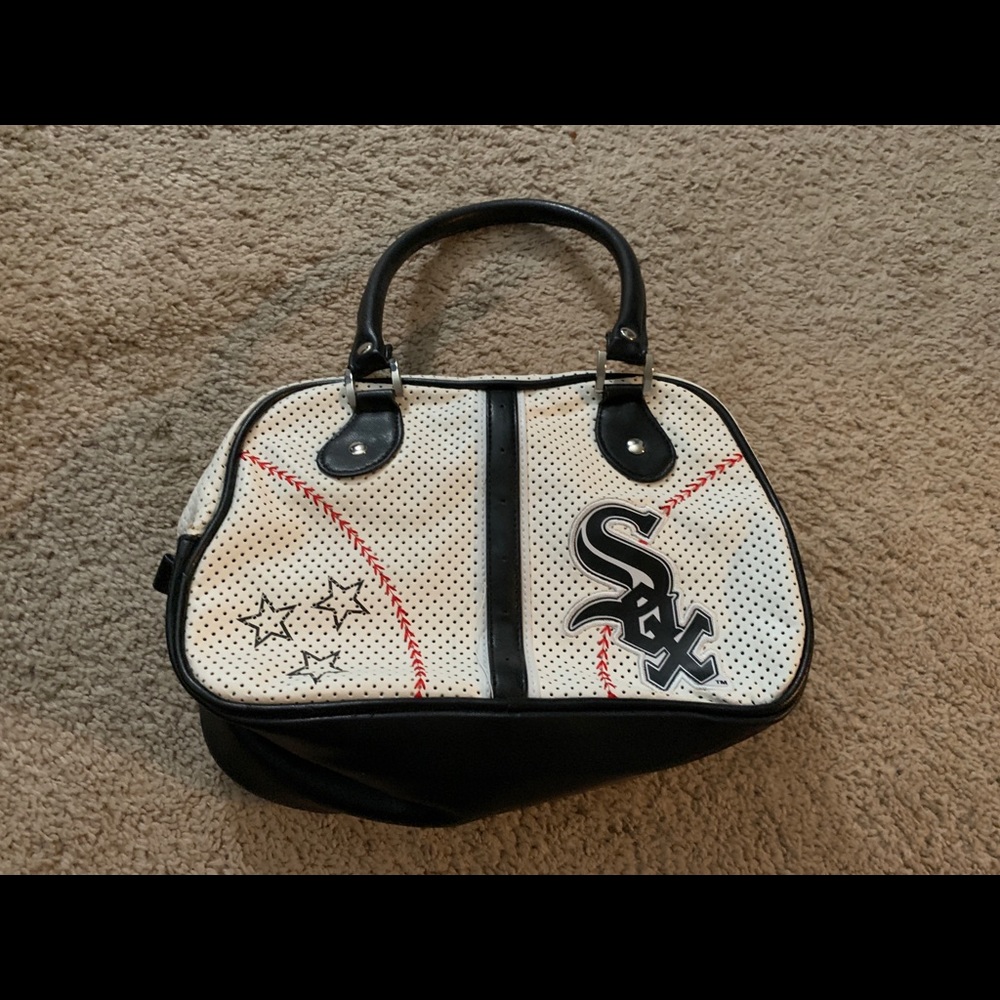 White Sox purse